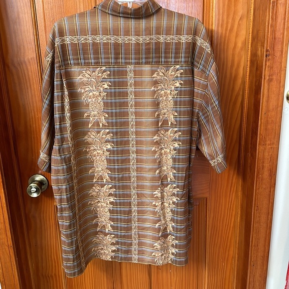 Tommy Bahama Brown Hawaiian island floral 100% silk men’s size XL - Picture 2 of 9